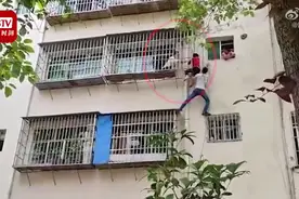 忘带钥匙，老人6楼楼顶绑孩子进窗开门，结果绳断了图片