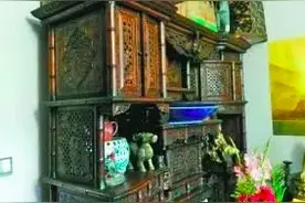 奶奶的陪嫁柜子卖了80多万，旧家具竟然这么值钱图片