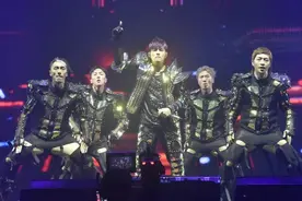 曲目曝光！周杰伦上海演唱会昨晚开唱 与歌迷相约下一个20年图片