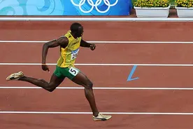 体坛5大“变态”肌肉：奥胖的麒麟臂，泰森脖子，博尔特的小腿图片