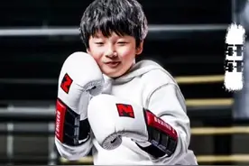 还记得《爸爸去哪儿》的轩轩吗？他现在长这样图片