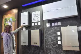 燃气热水器和电热水器，到底哪一种更好？家用热水器该怎么选？图片