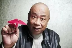 出品人下跪，半个电影圈大佬发声助阵，《百鸟朝凤》刺痛了谁？图片