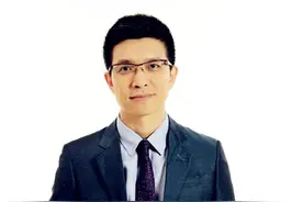 朱广权：全校第一落榜，“坐冷板凳”3年，却成“央视段子手”图片