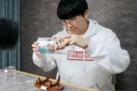 靠“打游戏”找到女朋友？！深耕B站游戏区，他被网友誉为自己的“青春”图片