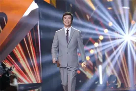 吴亦凡霍尊翻车，费玉清讲污段子，都是男人，做人差距咋那么大呢图片