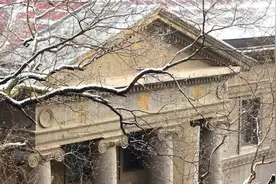 火了！江苏“网红”图书馆：馆舍6.69万平，藏身百年名校，还是影视剧取景地！图片