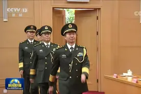 四位将军同时晋升上将！职务均系首次披露图片