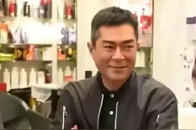 曾经的男神古天乐，如今变成了浮肿的胖子，还被质疑脸上打针了图片