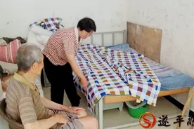 遂平县石寨铺镇大张庄村让五保贫困户老有所依图片