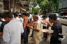 印度存在种姓等级，外国人移民印度一般处于什么等级？图片