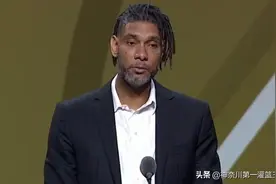 艾米肤白貌美，邓肯为何要跟她离婚，又为何会迎娶瓦妮莎？图片