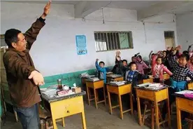 乡村小学教师离县城二十分钟车程，究竟该不该参加城区教师竞聘图片