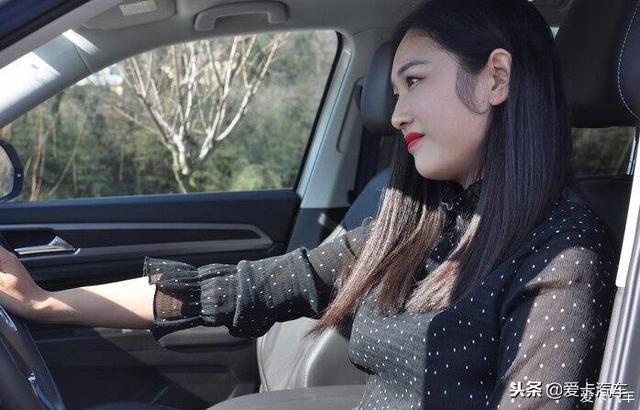 途昂用车分享，媳妇当车模