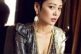 宁静火辣情史：25岁结婚，撩过的男星不计其数，一直没有单身过图片