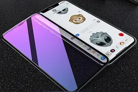 手感顺滑不碎边，iPhone XR钢化膜给爱机全面呵护图片