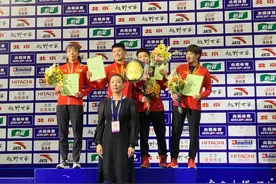 摔跤奥运资格选拔赛，宁波女将王立力获银牌图片