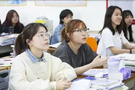 一、二本同时存在于一所大学，毕业证又没区别，学生吐槽意义何在图片