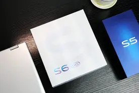蔡徐坤和刘昊然都抢着代言，vivo S6能虏获你的芳心吗？图片