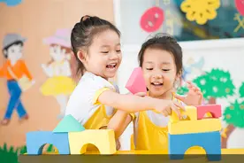 娃上幼儿园要不要给老师“红包”？幼师现身说法：不如做好这些事图片