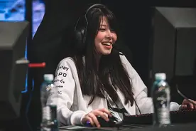 电竞史上的十大女选手图片