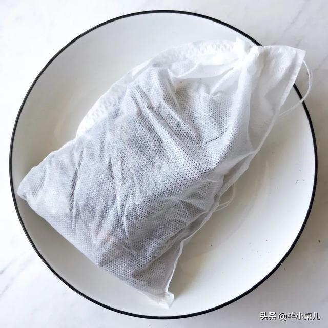 花胶香菇排骨汤 2026年花胶香菇排骨汤怎么做