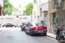 深圳3岁女童被锁车内身亡细节：喝光车内3瓶水，最先想起找人的是哥哥图片