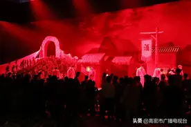 五一假期红高粱影视城游客爆棚图片