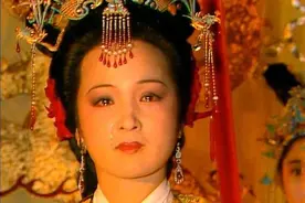 红楼梦不是宅斗剧？这几种宅斗触目惊心，探春都说全家乌眼鸡一样图片