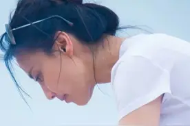 娱乐圈4个最“坑夫”女人，不仅仅是败家子儿图片