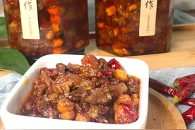 完全不输李子柒家的牛肉辣酱，在家自制做法简单，拌饭拌面绝了图片