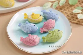 我做的锦鲤汤圆，发朋友圈火了，网友：手艺了得，但下不去嘴图片