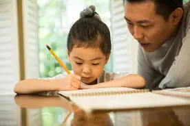 孩子学习太拖拉！时间官习惯闹钟有效应对，让家长真正“双减”图片