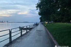 多图实拍！武汉江夏大道旁再添一城市综合体图片