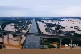 一级响应！四川告急！西部战区陆军工兵和陆航部队奔赴乐山救援图片