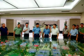 德州市军分区司令员刘志刚到德职调研征兵服务工作图片