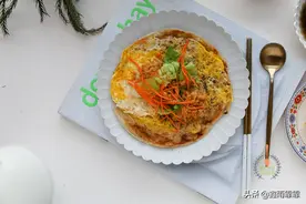 手抓饼别再买，有面粉就能做，一次做二打，每天早餐二分钟搞定图片
