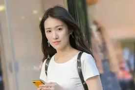 时尚牛仔短裙图片