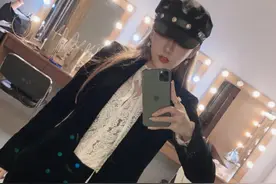 Rita晒出日系写真照，粉丝：是让人面红心跳的解说图片