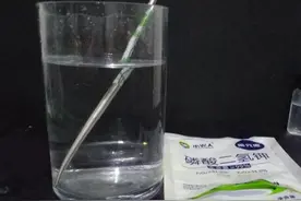 农民使用磷酸二氢钾，直接喷就错了！教你4个小技巧，减量还增效图片