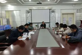 既然校长责任大又辛苦，为何还有那么多人想当校长？图片