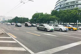 还贷7年多117万本金竟然一分都没还；河北禁止车辆防疫检查措施层层加码……图片
