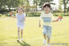 想要孩子学好朗诵，这些方面一定要注意图片
