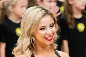 NBA亚特兰大老鹰队拉拉队队长亚历克斯·里瓦斯生活美照图片