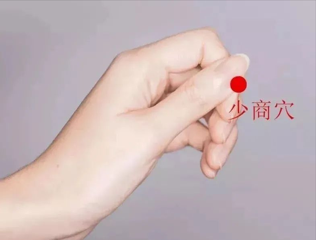 30个常见疾病特效穴位大全,超级实用的中医知识,收藏起来吧
