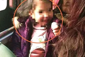 5岁女孩在公交车上的行为，引起全车人不满，小小年纪却丢了善良图片