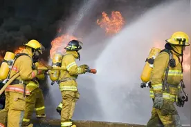 消防员牺牲后，自杀者到底该不该救，这个问号必须拉直图片