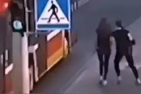 闺蜜能让你防不胜防图片