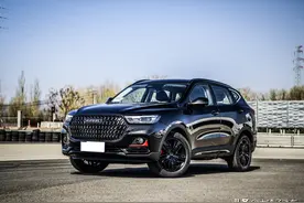 9万多哈弗H6国潮版上市了，“黑武士”外观，圈粉年轻人图片