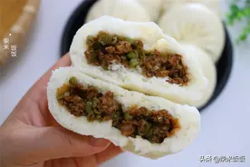 夏天吃这菜正当时，用它做包子，鲜香又多汁，早餐吃太棒了图片